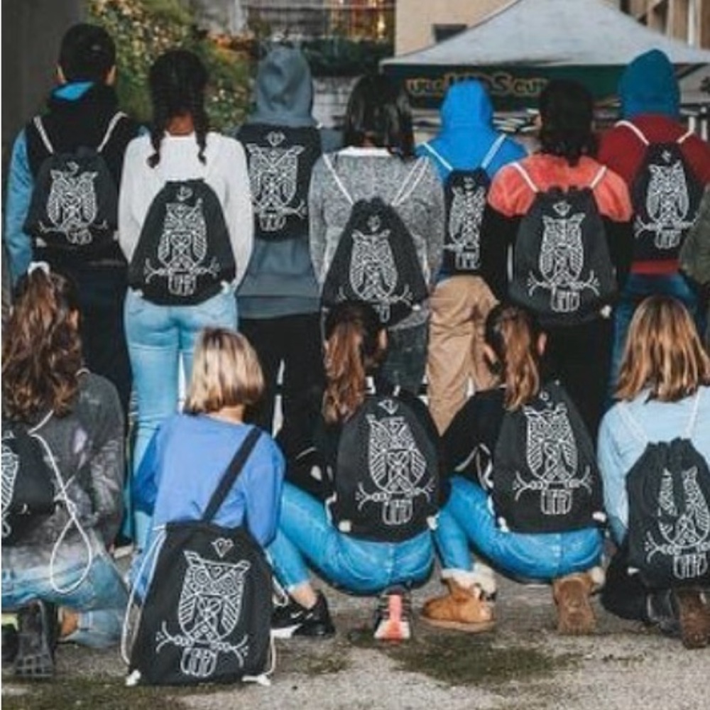 Reusable Owl Print Drawstring Bag - Picture 9 of 9